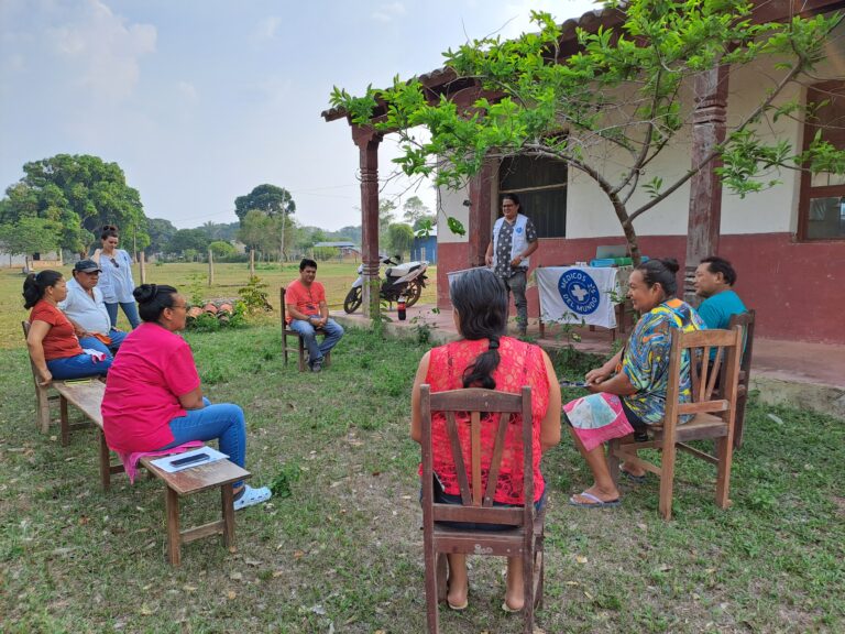 Reunión de coordinación con autoridades, comunidad Florida, Municipio San Ignacio de Velasco, El salvador