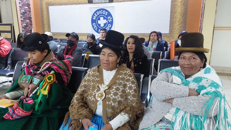 Reunión de la Red Municipal de Lucha contra la violencia, Municipio Viacha, Bolivia