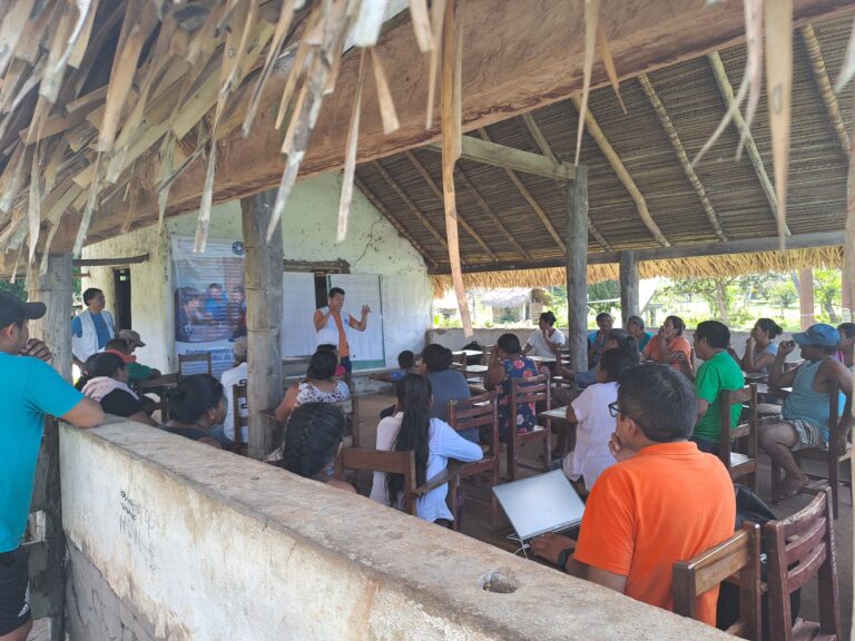 Reunión planificación en San Ignacio de Velasco