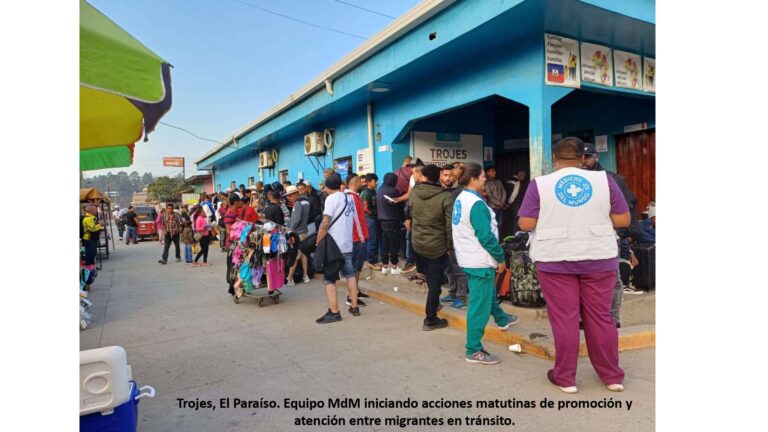 Atención a migrantes en tránsito en Honduras.